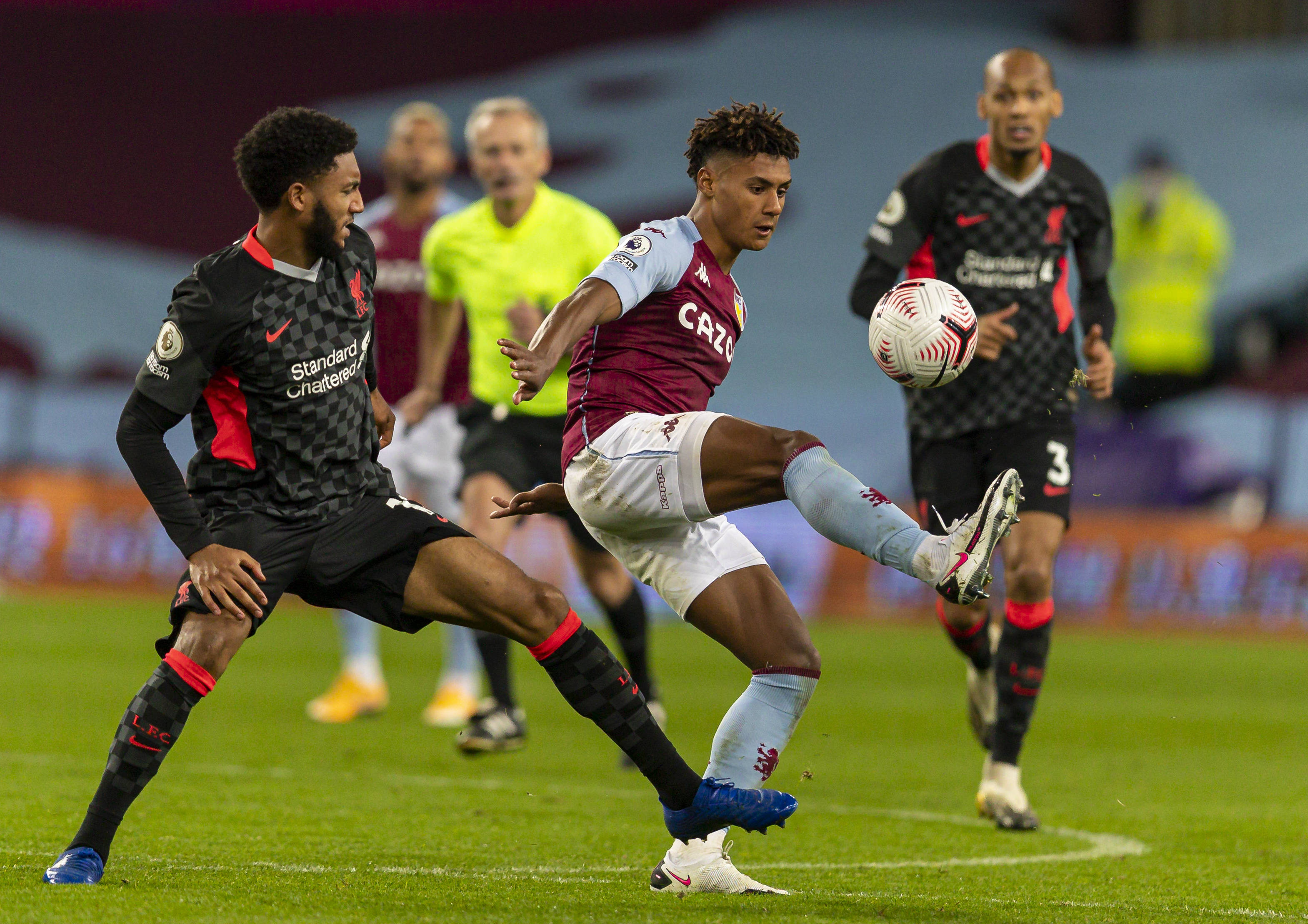 多俱乐部竞 多俱乐部竞